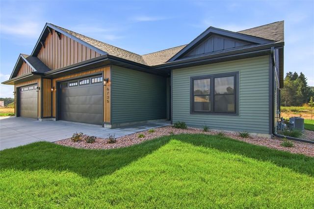 6735 Buck Tail Drive, Altoona, WI 54720