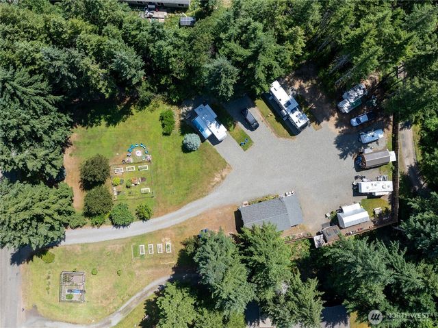 30 E Richardson Road, Belfair, WA 98528