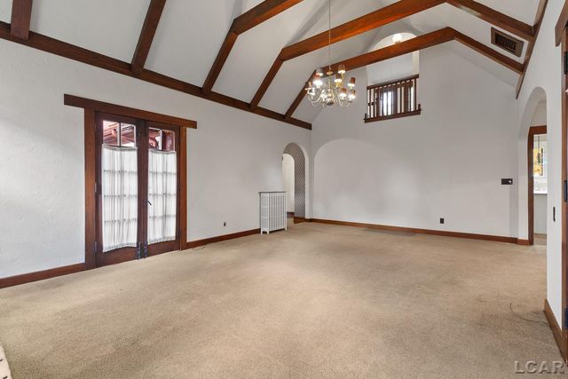 1058 Maumee Street, Adrian, MI 49221