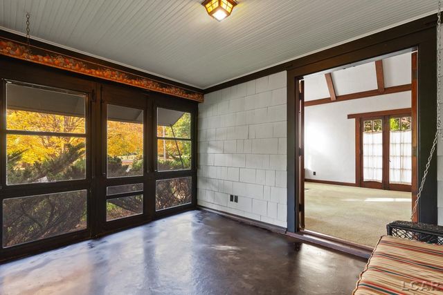 1058 Maumee Street, Adrian, MI 49221