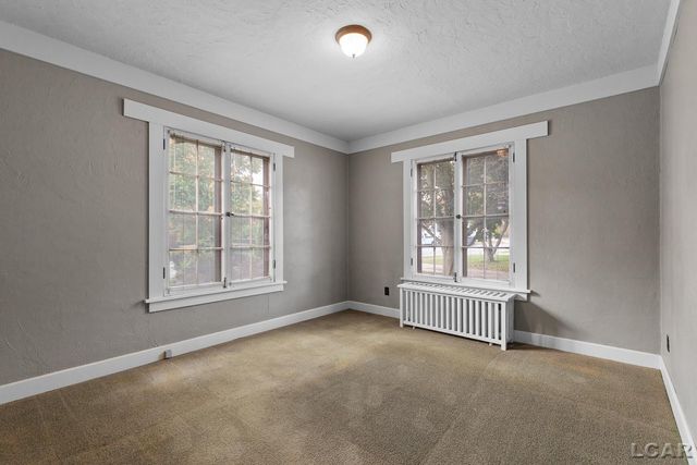 1058 Maumee Street, Adrian, MI 49221