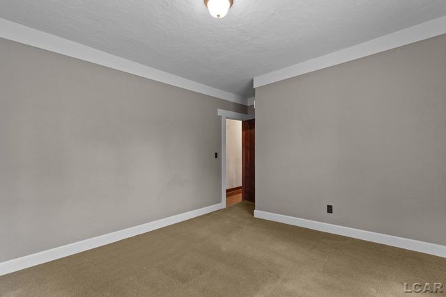 1058 Maumee Street, Adrian, MI 49221