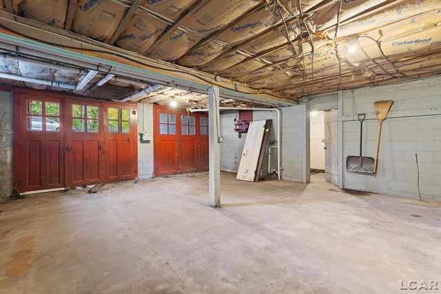 1058 Maumee Street, Adrian, MI 49221