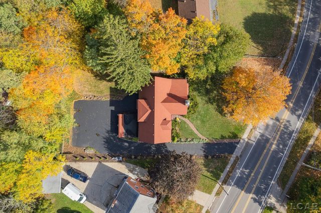 1058 Maumee Street, Adrian, MI 49221