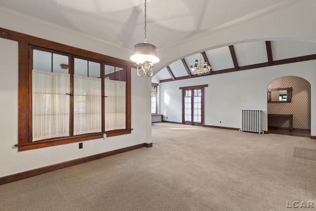 1058 Maumee Street, Adrian, MI 49221