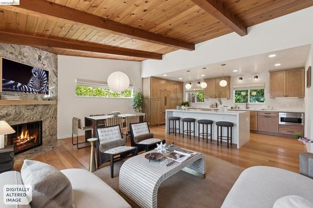 6874 Chambers Dr., Oakland, CA 94611