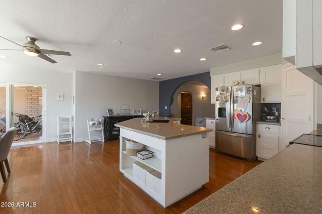 4546 N 34TH Place, Phoenix, AZ 85018