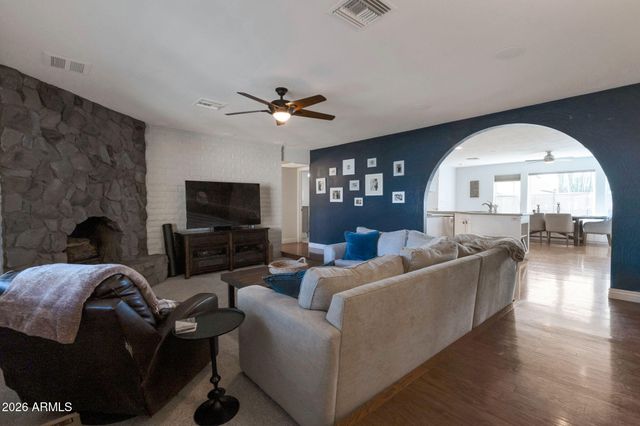 4546 N 34TH Place, Phoenix, AZ 85018