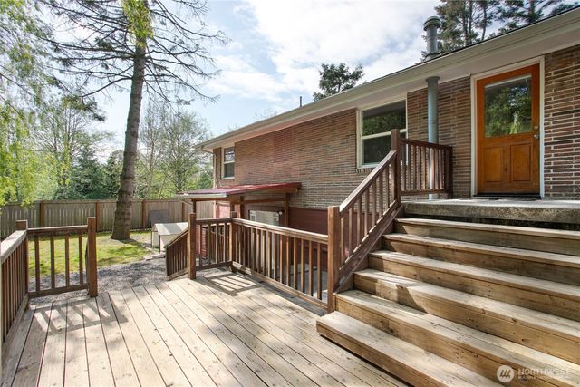 997 W Larson Road, Bellingham, WA 98226