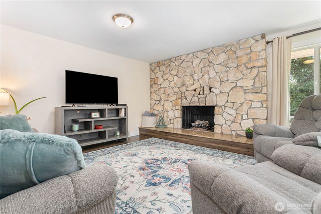 997 W Larson Road, Bellingham, WA 98226