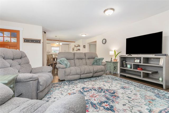 997 W Larson Road, Bellingham, WA 98226