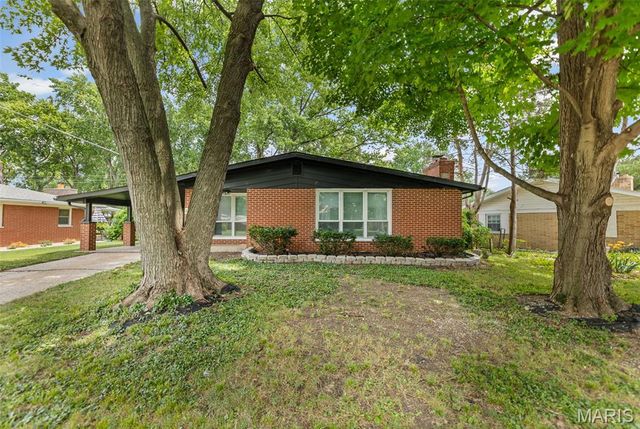 506 N 44th Street, Belleville, IL 62226