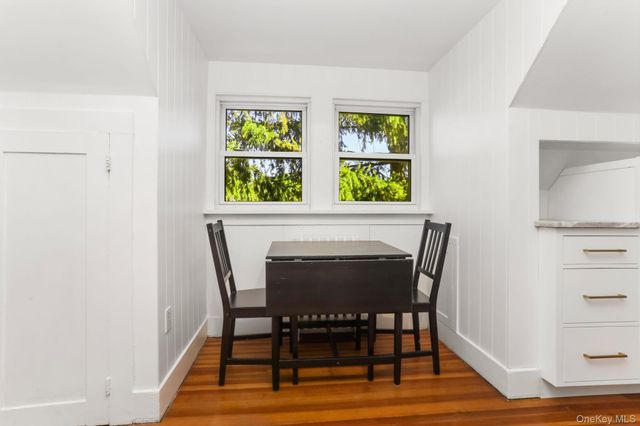 16 Bedford, Katonah, NY 10536