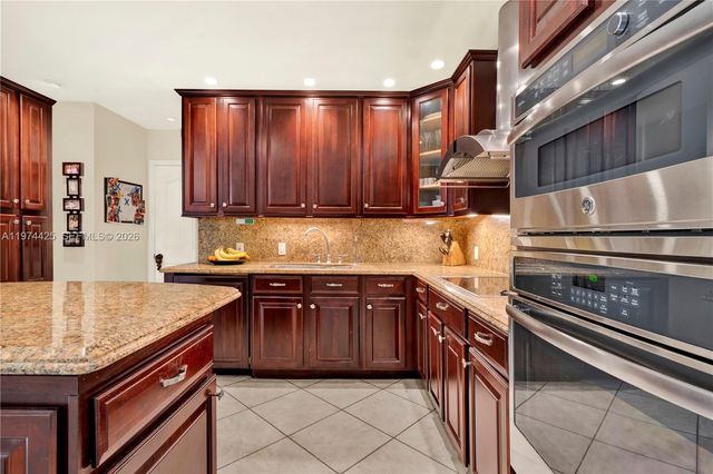 4001 SW 130th Ave, Miramar, FL 33027