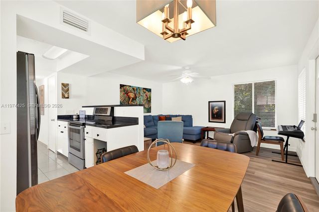 4001 SW 130th Ave, Miramar, FL 33027