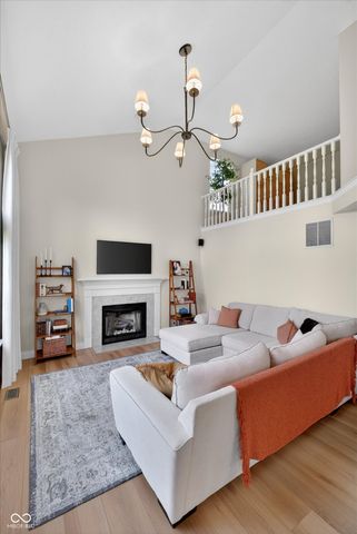 3399 Buckmoor Parkway, Greenwood, IN 46143
