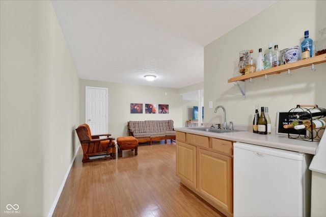 3399 Buckmoor Parkway, Greenwood, IN 46143