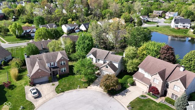 3399 Buckmoor Parkway, Greenwood, IN 46143