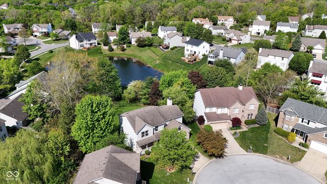 3399 Buckmoor Parkway, Greenwood, IN 46143