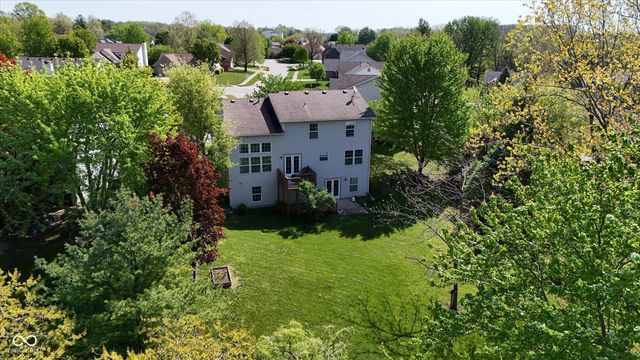 3399 Buckmoor Parkway, Greenwood, IN 46143
