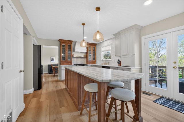 3399 Buckmoor Parkway, Greenwood, IN 46143