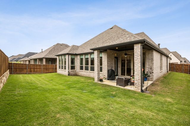 4108 Fall Aster Way, Aubrey, TX 76227