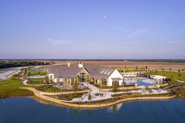 4108 Fall Aster Way, Aubrey, TX 76227