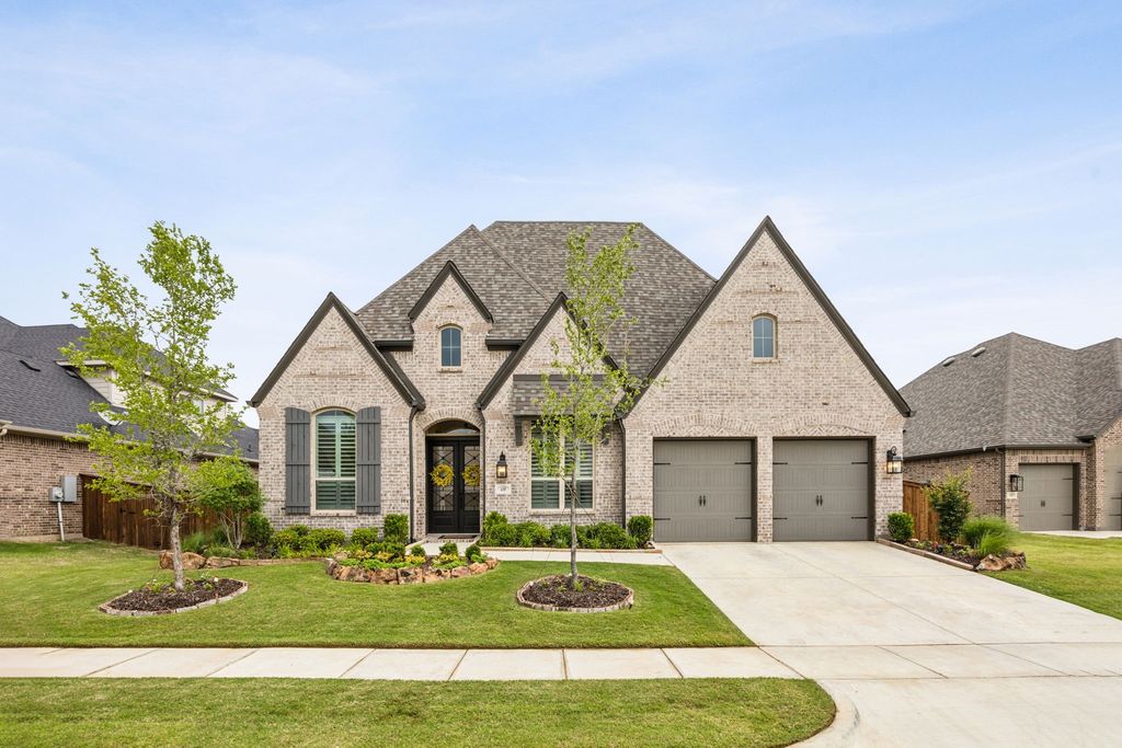 4108 Fall Aster Way, Aubrey, TX 76227