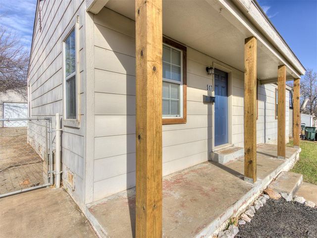 517 E Kerr Drive, Midwest City, OK 73110