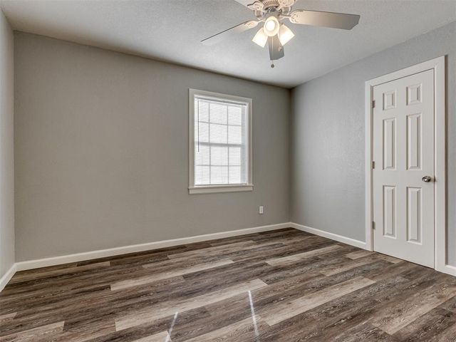 517 E Kerr Drive, Midwest City, OK 73110