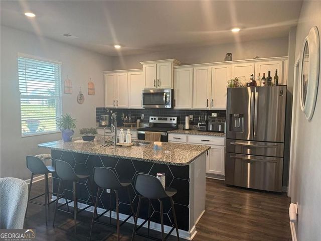 314 Pepin Court, Hoschton, GA 30548
