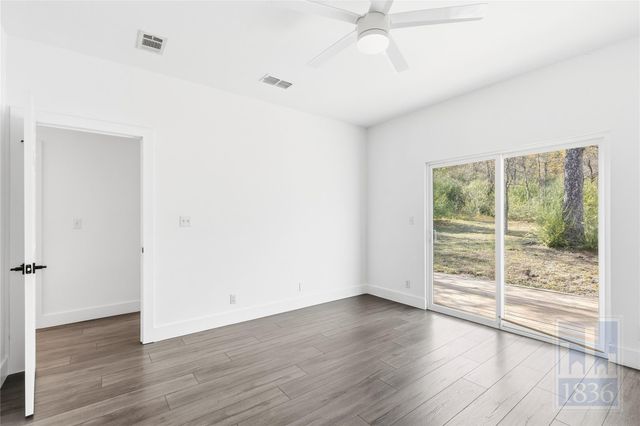 1116 Lott Ave 1, Austin, TX 78721