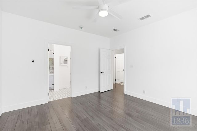 1116 Lott Ave 1, Austin, TX 78721