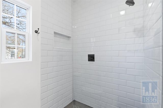 1116 Lott Ave 1, Austin, TX 78721