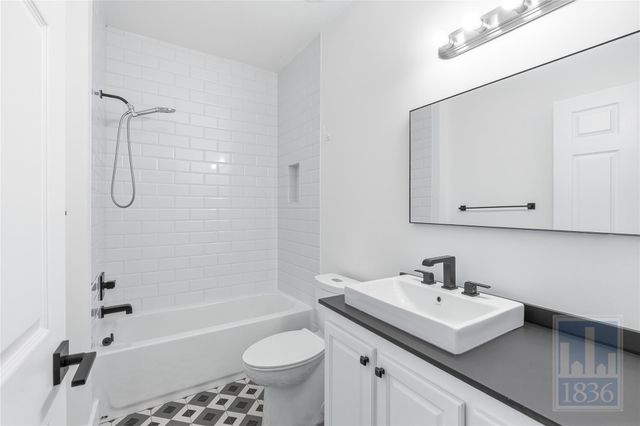 1116 Lott Ave 1, Austin, TX 78721