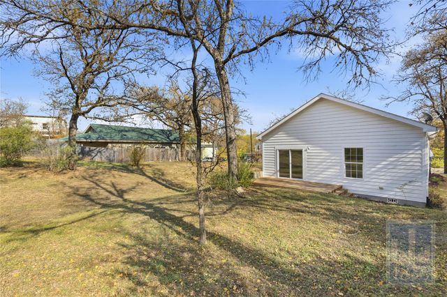 1116 Lott Ave 1, Austin, TX 78721