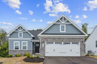 620 Coughton Cross Drive, Lancaster Twp, PA 16037