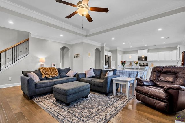 438 Newport Avenue, Kathleen, GA 31047