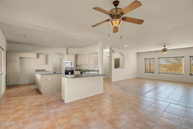 4280 E BEAVER CREEK Road, Rimrock, AZ 86335