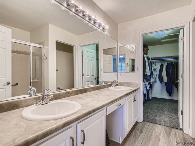 21931 E Canyon Place, Aurora, CO 80016