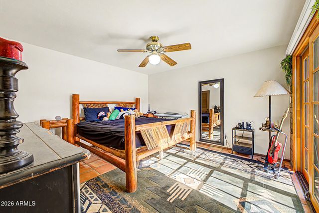 6510 E Dixileta Drive, Cave Creek, AZ 85331
