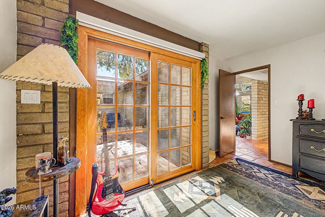 6510 E Dixileta Drive, Cave Creek, AZ 85331