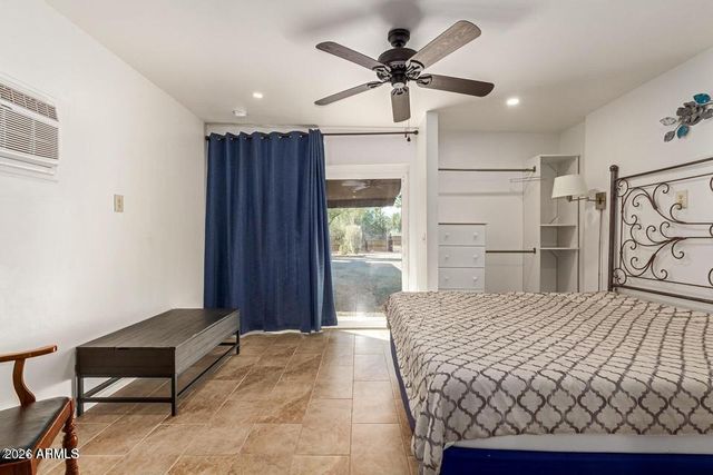6510 E Dixileta Drive, Cave Creek, AZ 85331