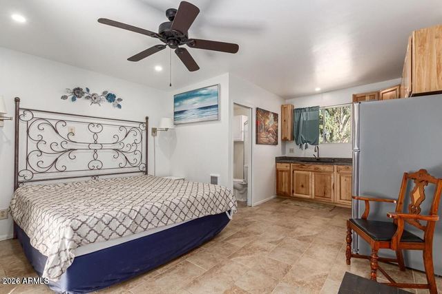 6510 E Dixileta Drive, Cave Creek, AZ 85331