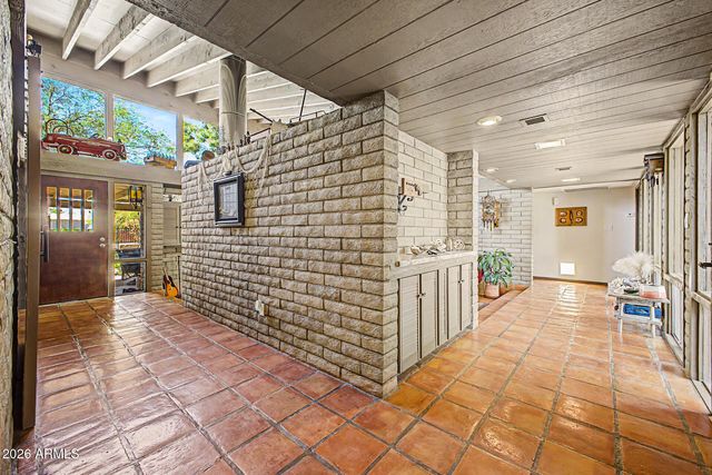 6510 E Dixileta Drive, Cave Creek, AZ 85331