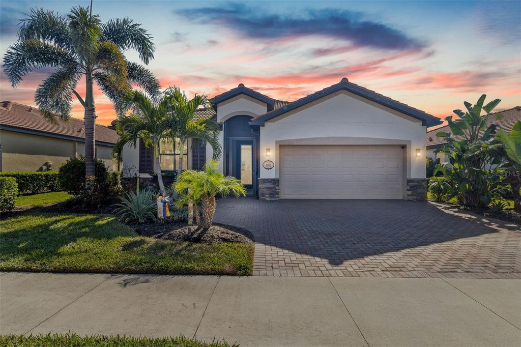 10507 MEDJOOL DRIVE, Venice, FL 34293