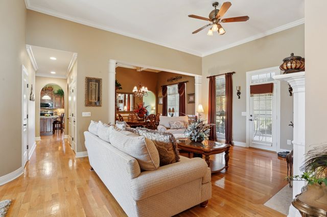 4015 Pilgrim Trl, Greenbrier, TN 37073