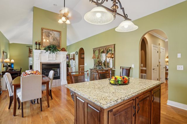 4015 Pilgrim Trl, Greenbrier, TN 37073