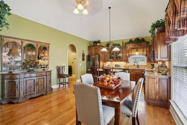 4015 Pilgrim Trl, Greenbrier, TN 37073