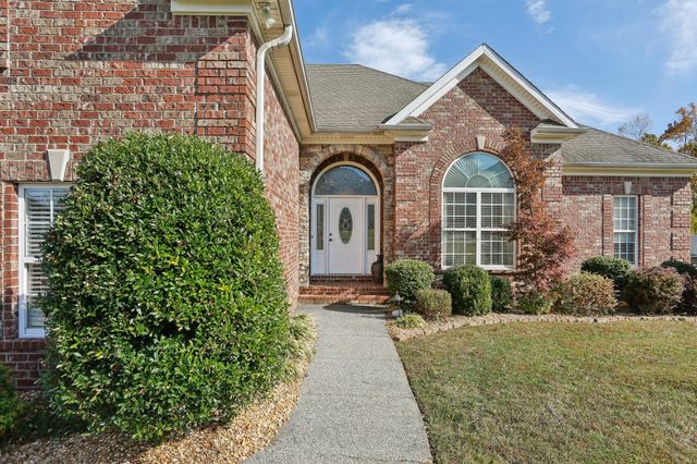 4015 Pilgrim Trl, Greenbrier, TN 37073